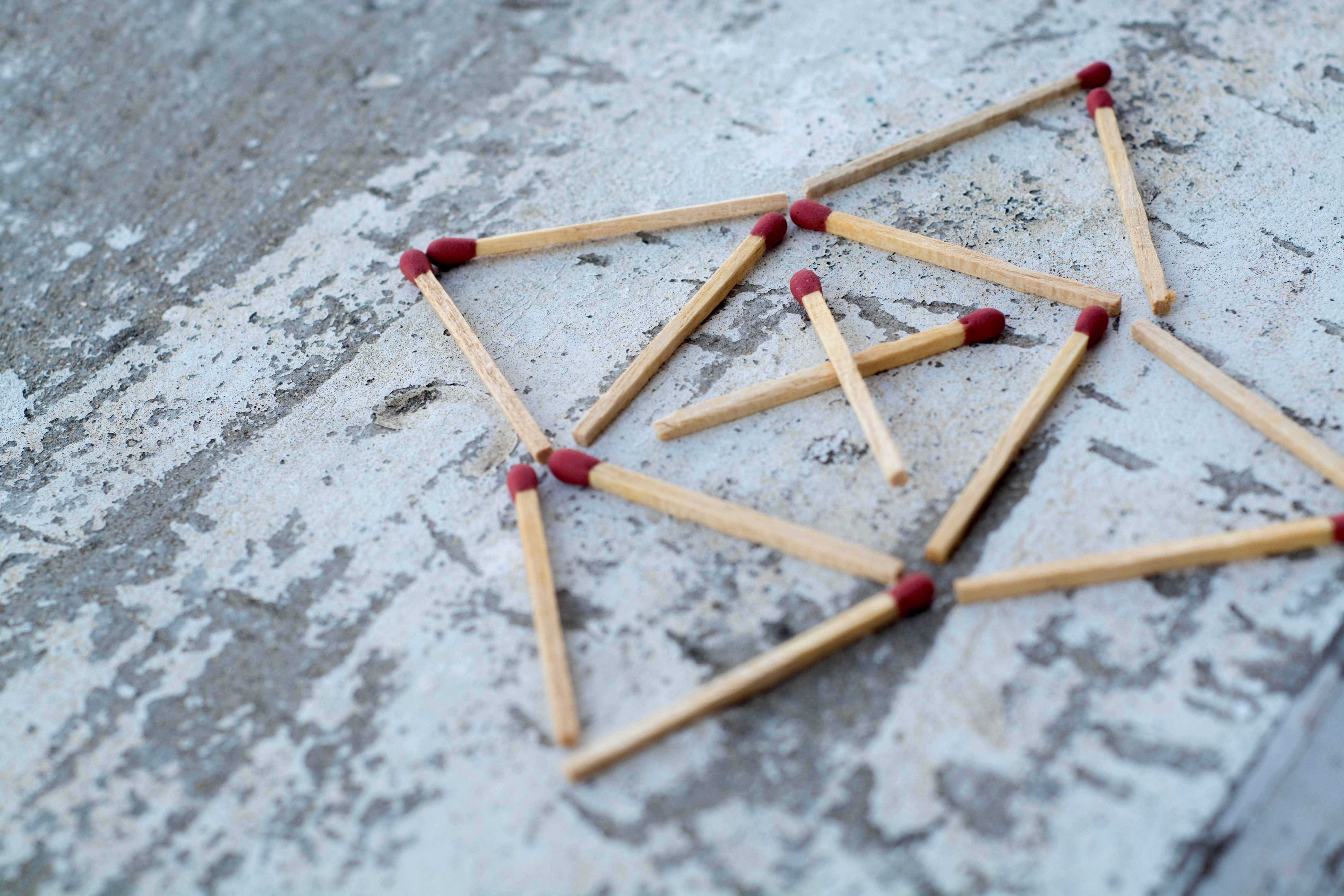 Задача 1: Верное равенство